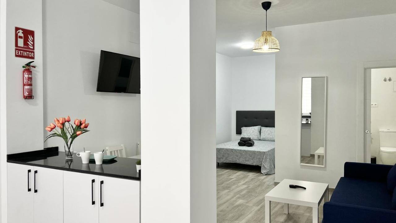 Los Tilos Suites-Vialia Μάλαγα Εξωτερικό φωτογραφία